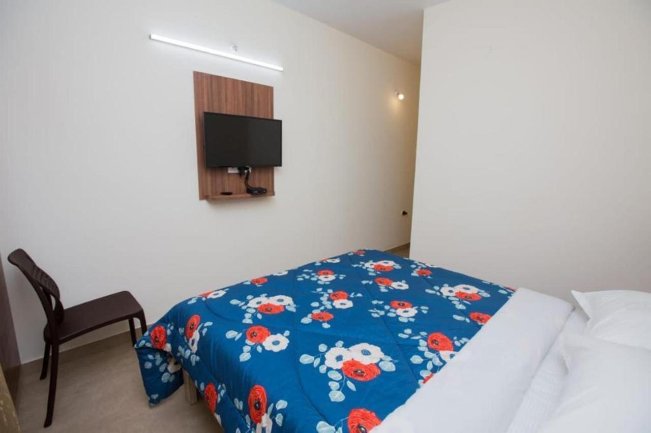 Hotel Vijaya Lakshmi Residency - Yeshwanthpur Bangalore Exterior foto